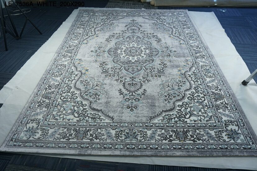 le_7536a_white_200x290