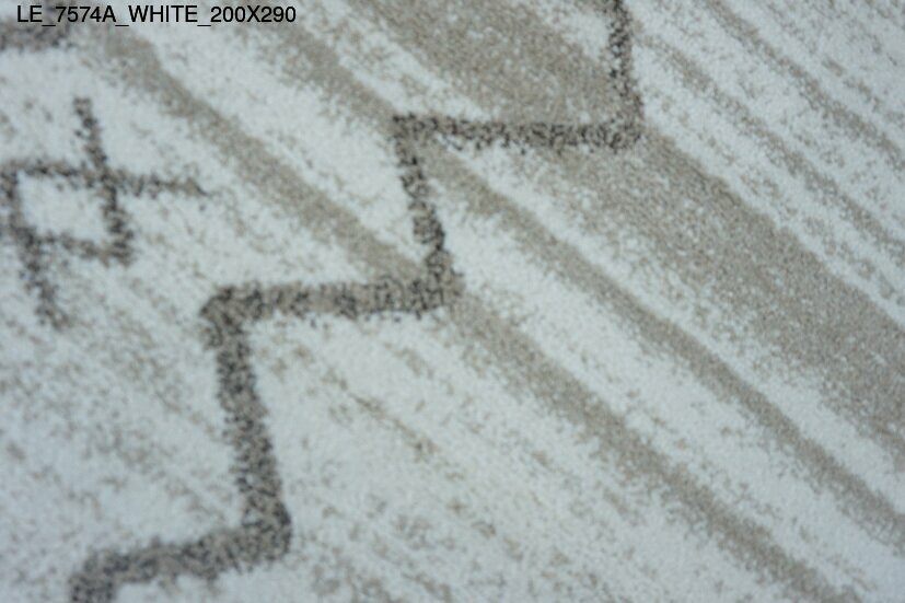 le_7574a_white_200x290