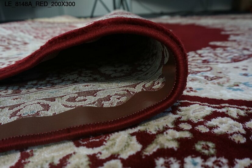 le_8148a_red_200x300