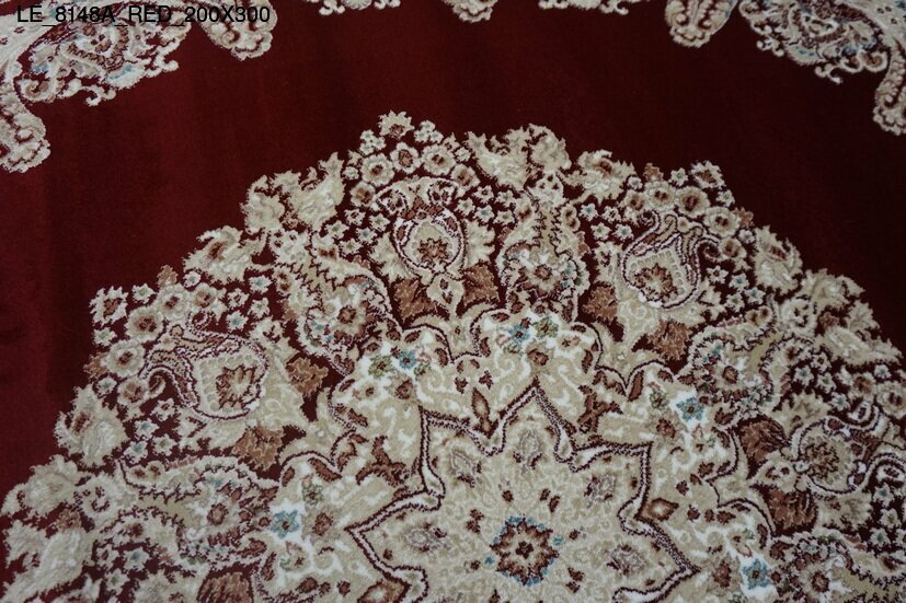 le_8148a_red_200x300