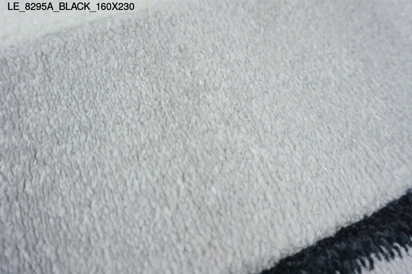 le_8295a_black_160x230